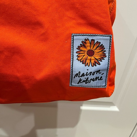 MAISON KITSUNE Orange Surf Drawstring Top Tote Bag - Picture 11 of 12